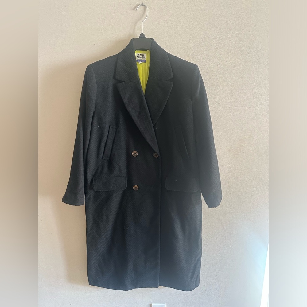 🌟Women’s Black Double-Breasted Coat Size L NWT